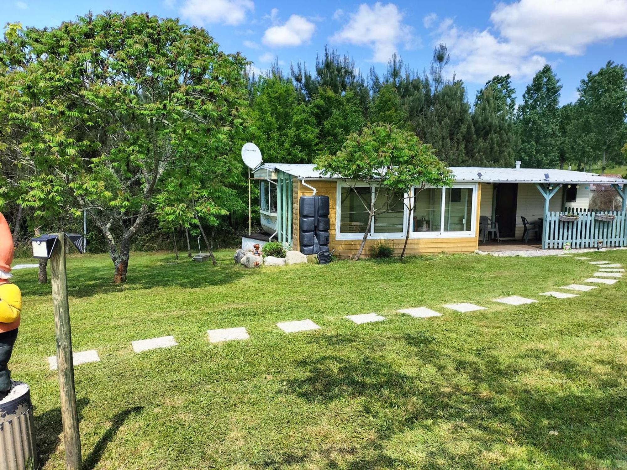 Tiny House Casa de hóspedes Saint-Vallier  Exterior foto